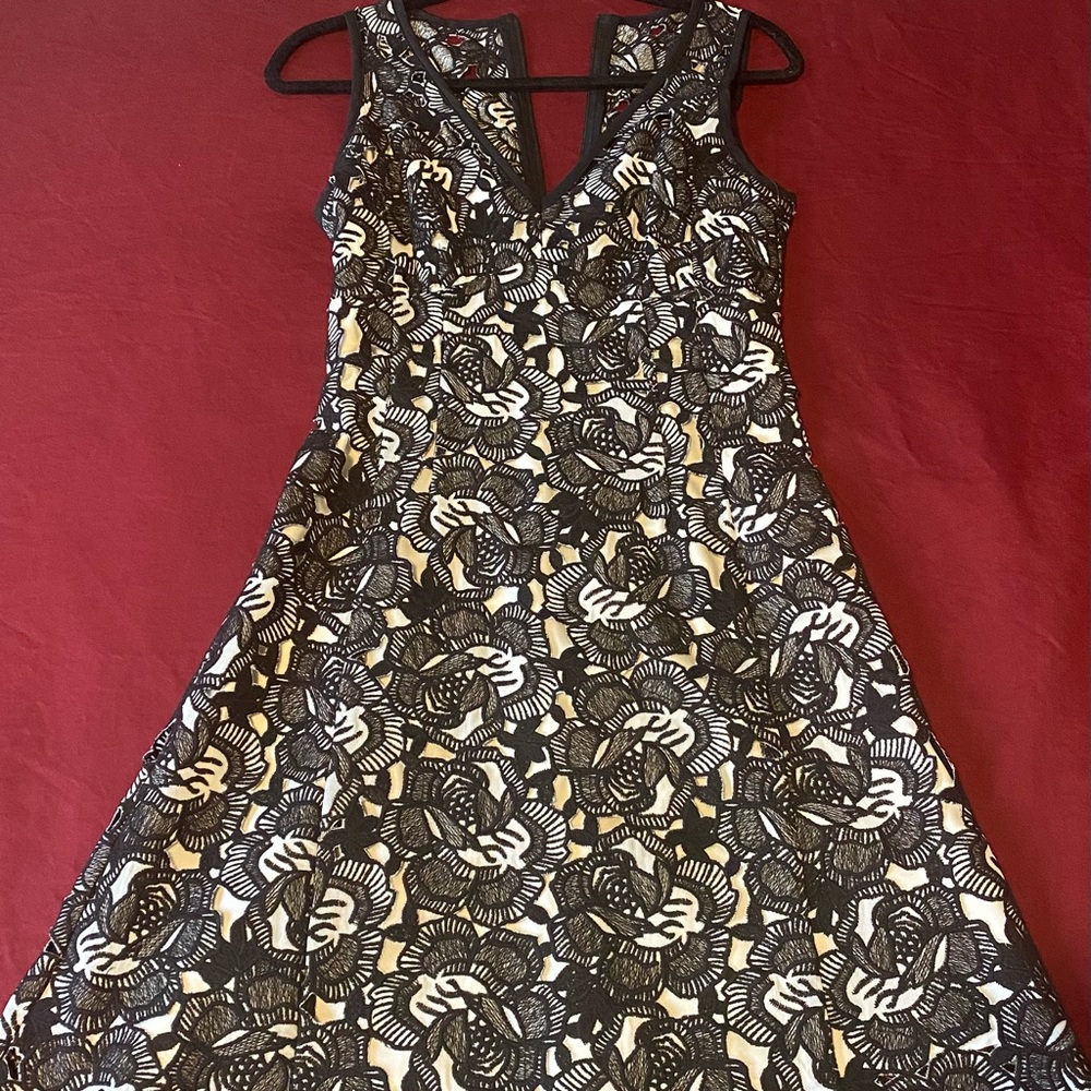 Nanette Lepore Mi Amor Sheath Dress